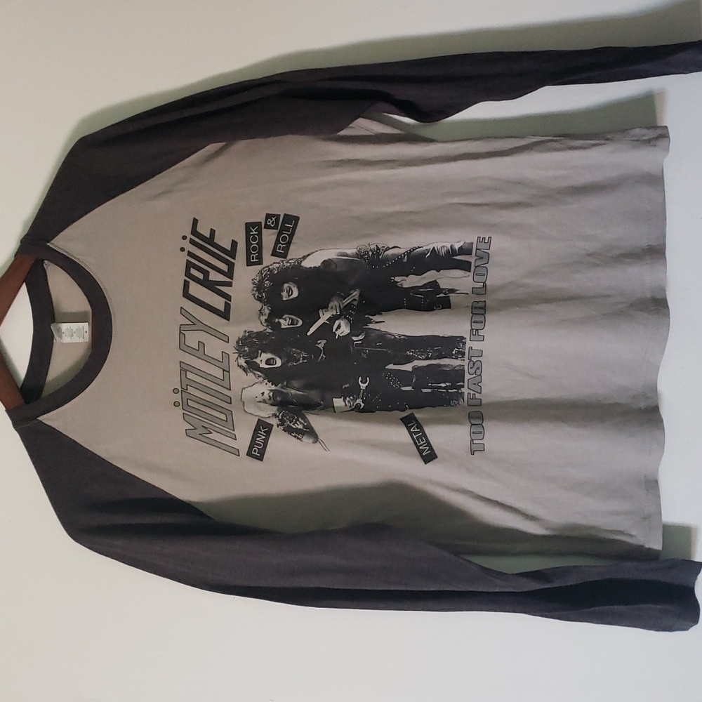 2011 Motley Crue Concert Tour Baseball T shirt